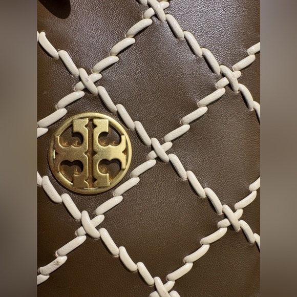 Tory Burch Brown and Cream Quilted Shoulder Bag - Picture 2 of 14